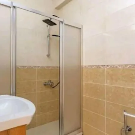 Retura